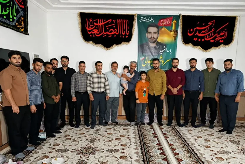 تکریم یادگار شهید «سروش میرعالی» توسط همرزمان وی در تیپ تکاور حضرت مهدی (عج) نیروی زمینی سپاه