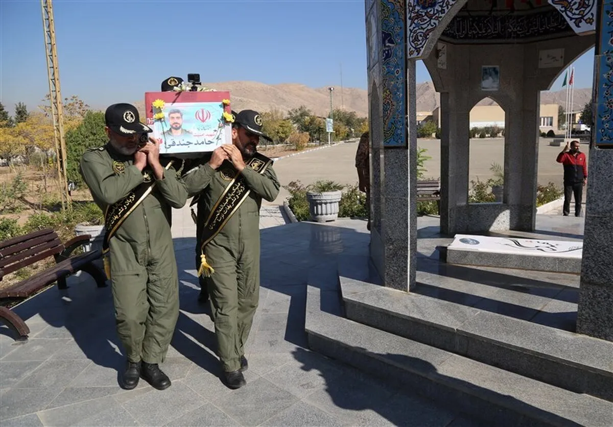 مراسم تشییع پیکر شهید جندقی در صابرین برگزار شد.