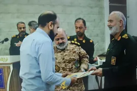 نیروی زمینی سپاه در جنوب غرب کشور؛ وابستگان با تمام توان در برابر دشمن ایستاده‌اند
