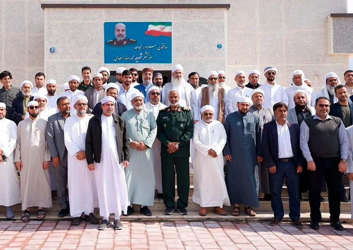 میزبانی نیروی زمینی سپاه از همایش بزرگ نخبگان شیعه و سنی در دهه فجر